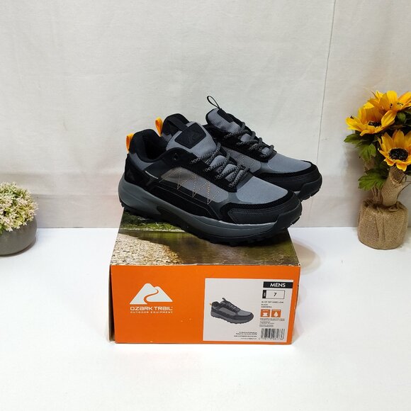 Ozark Trail Waterproof Hikers Low-Top Men's 7 Leather Upper Outdoor Trail NIB - Picture 1 of 11